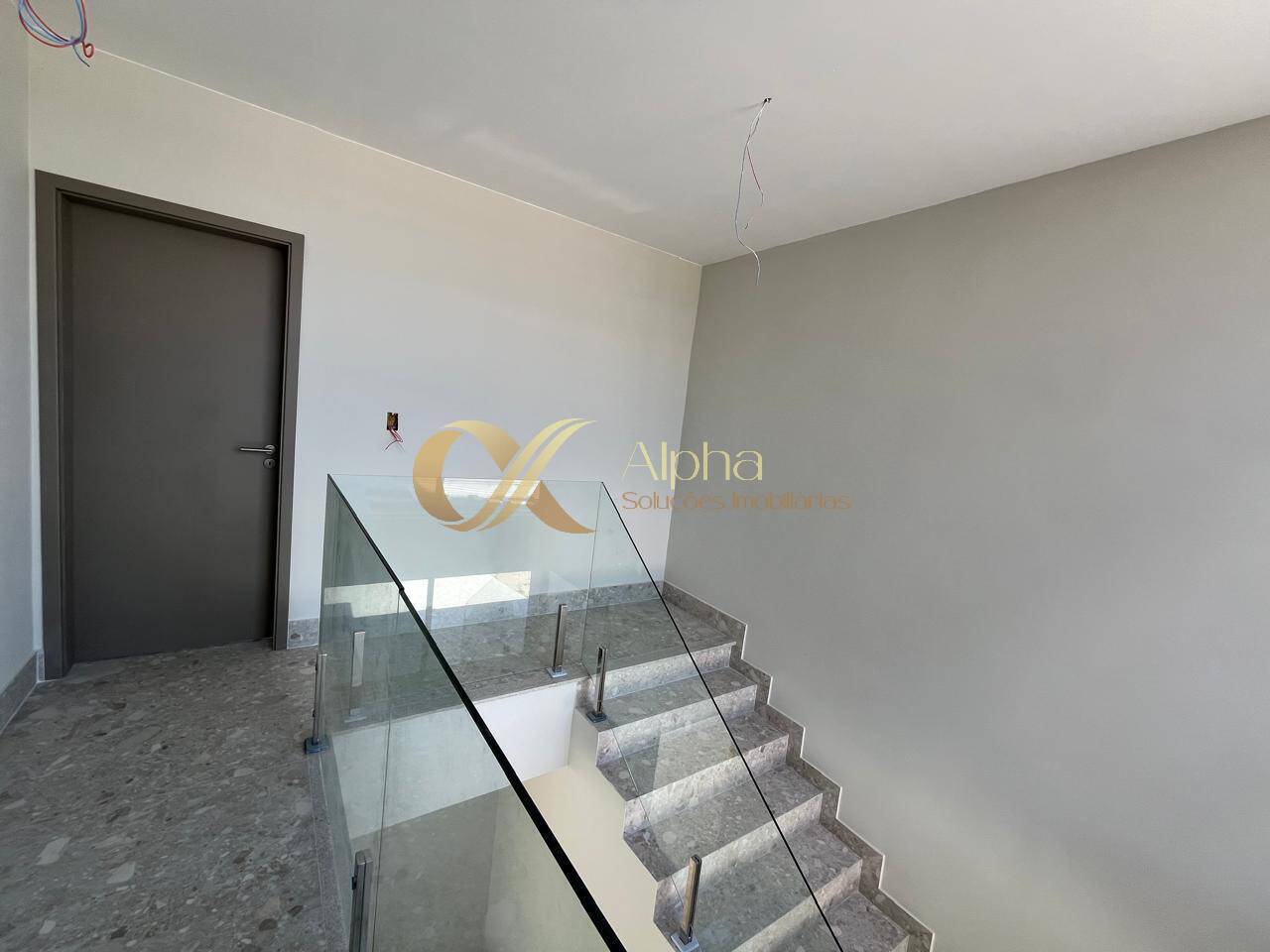 Casa à venda com 4 quartos, 220m² - Foto 18