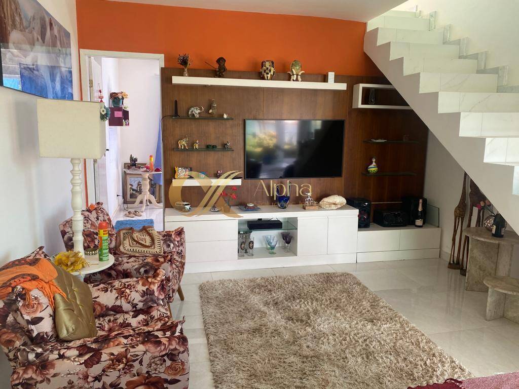 Casa à venda com 8 quartos, 1056m² - Foto 17