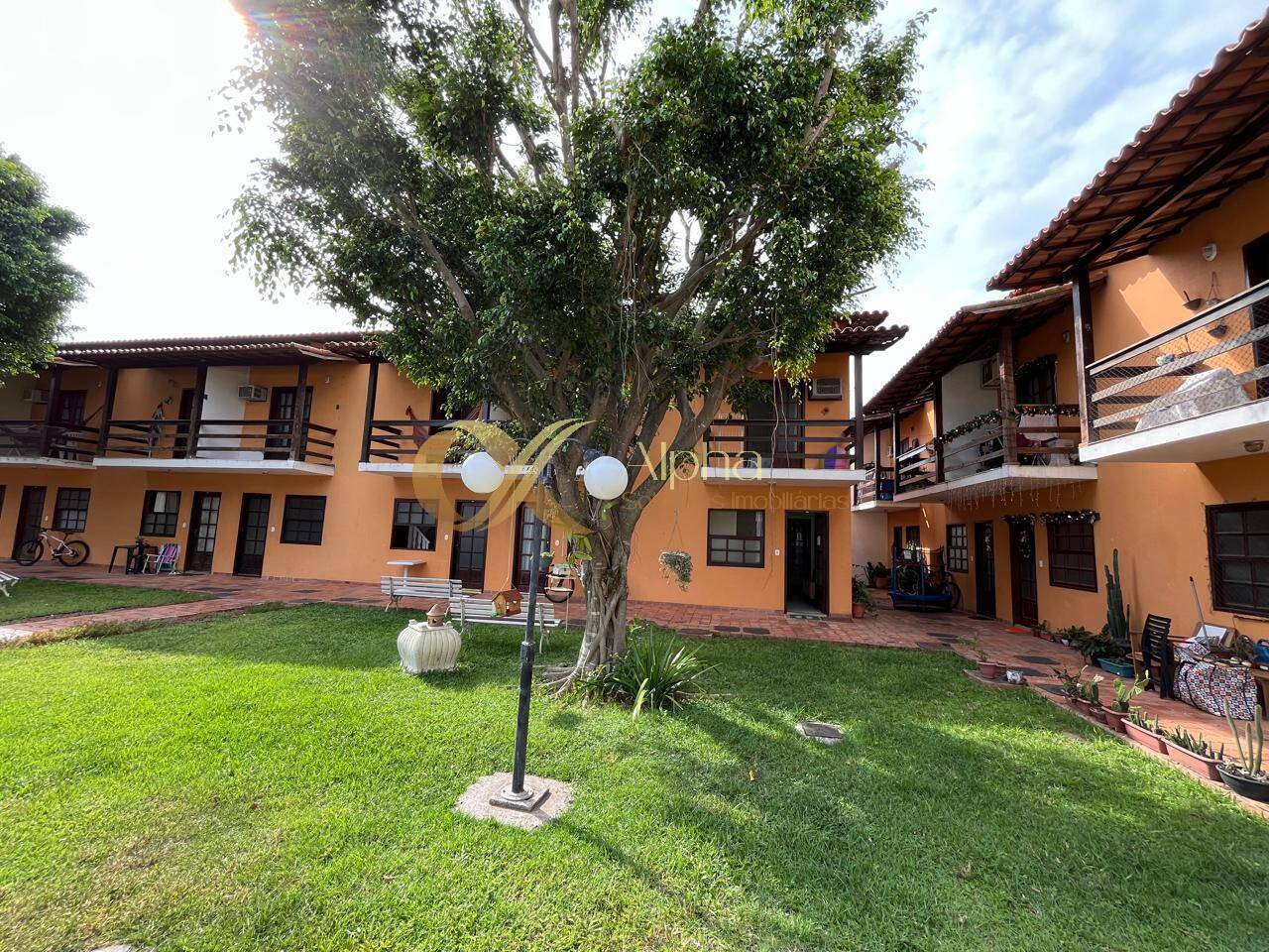 Casa de Condomínio à venda com 2 quartos, 65m² - Foto 1