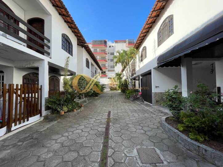 Casa de Condomínio à venda com 3 quartos, 139m² - Foto 2