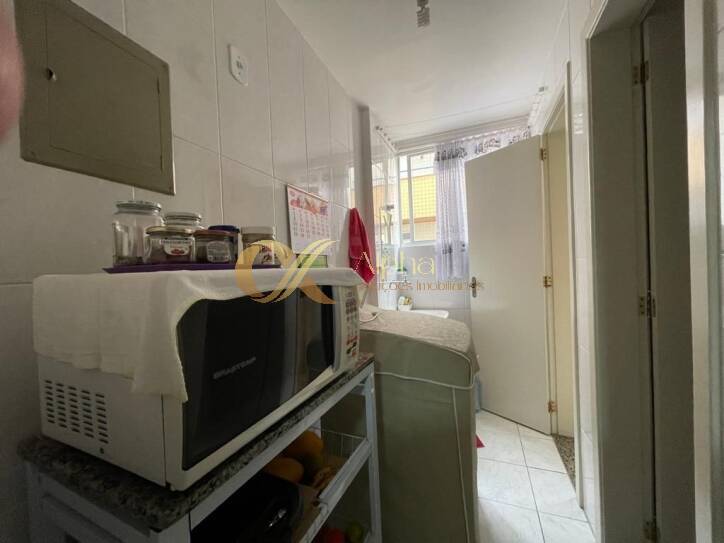 Apartamento à venda com 2 quartos, 97m² - Foto 4