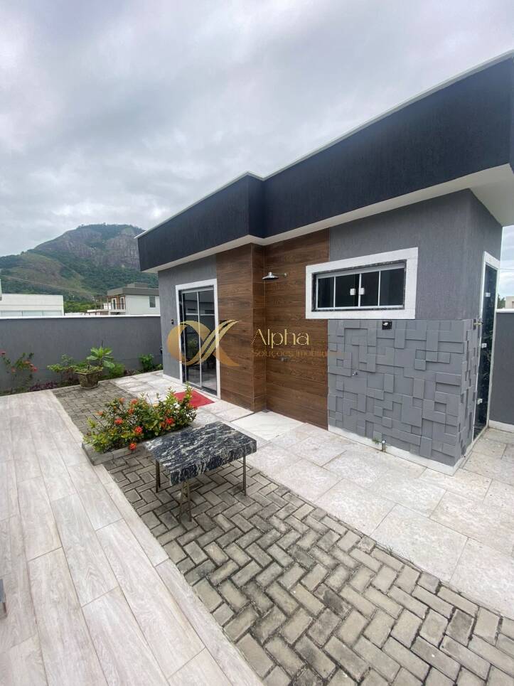 Casa de Condomínio à venda com 3 quartos, 195m² - Foto 2