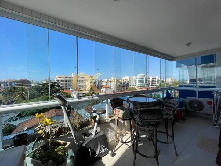 Apartamento à venda com 2 quartos, 85m² - Foto 1