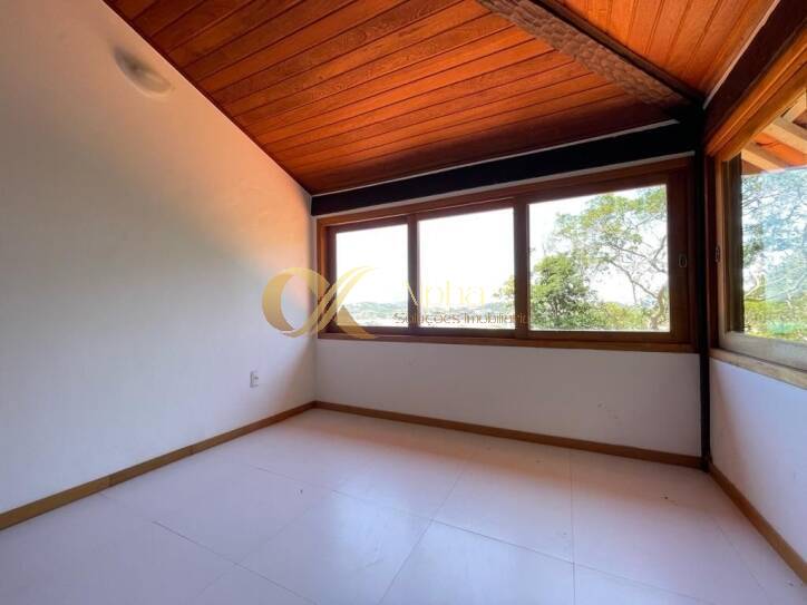 Casa de Condomínio à venda com 3 quartos, 186m² - Foto 5