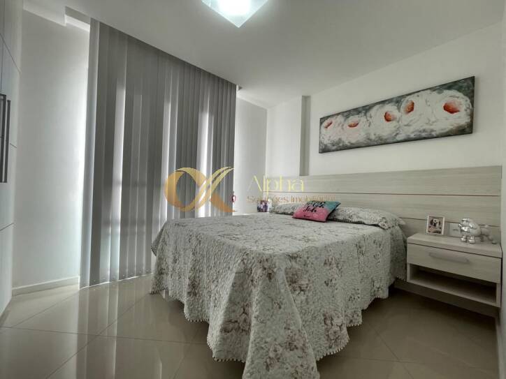 Apartamento à venda com 3 quartos, 135m² - Foto 19