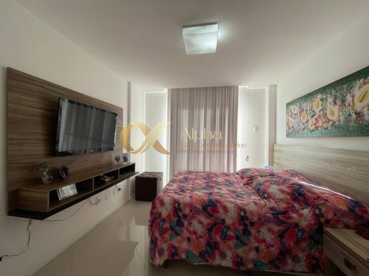 Apartamento à venda com 3 quartos, 135m² - Foto 3