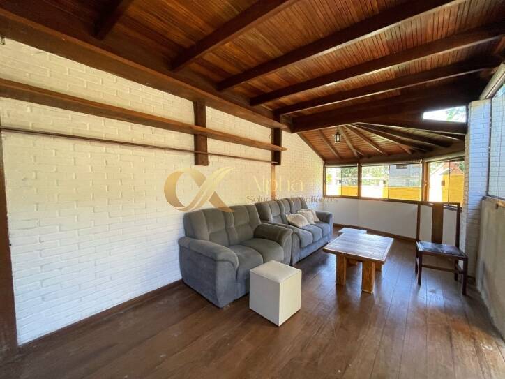 Casa de Condomínio à venda com 5 quartos, 220m² - Foto 22