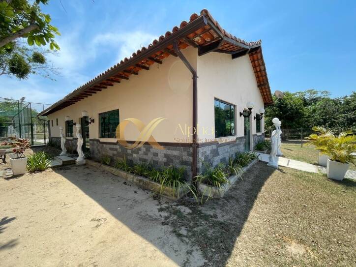 Casa de Condomínio à venda com 5 quartos, 220m² - Foto 17