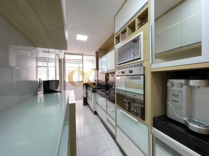 Apartamento à venda com 2 quartos, 85m² - Foto 4