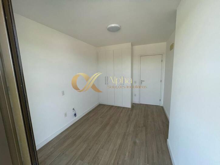 Apartamento à venda com 4 quartos, 150m² - Foto 13