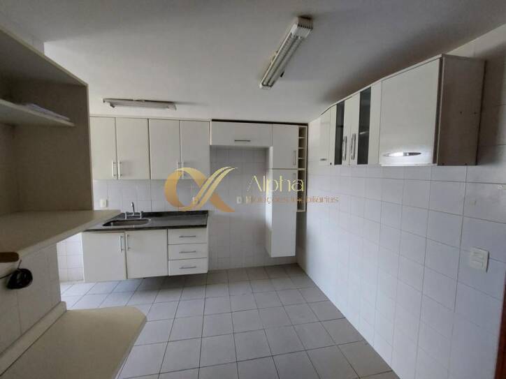 Apartamento à venda com 3 quartos, 130m² - Foto 5