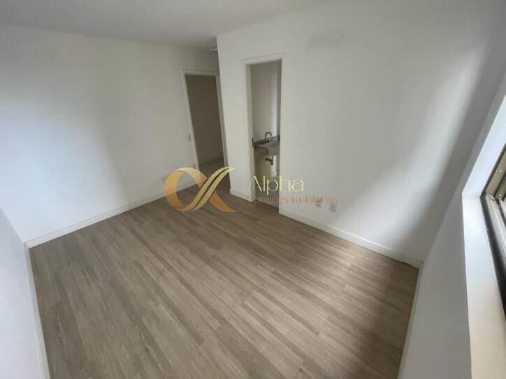 Apartamento à venda com 3 quartos, 150m² - Foto 7