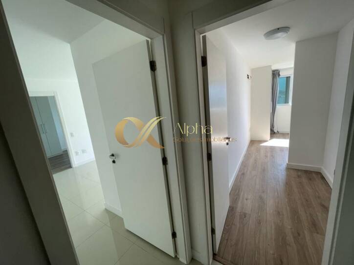 Apartamento à venda com 2 quartos, 150m² - Foto 4