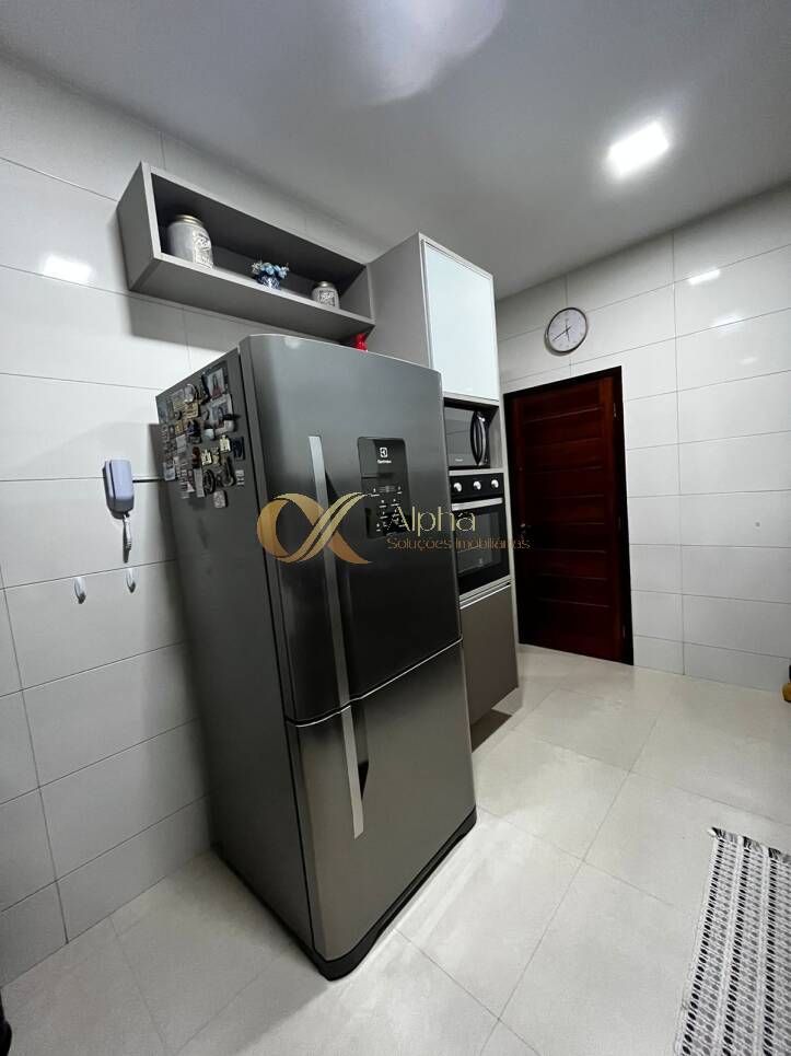 Casa de Condomínio à venda com 4 quartos, 175m² - Foto 23