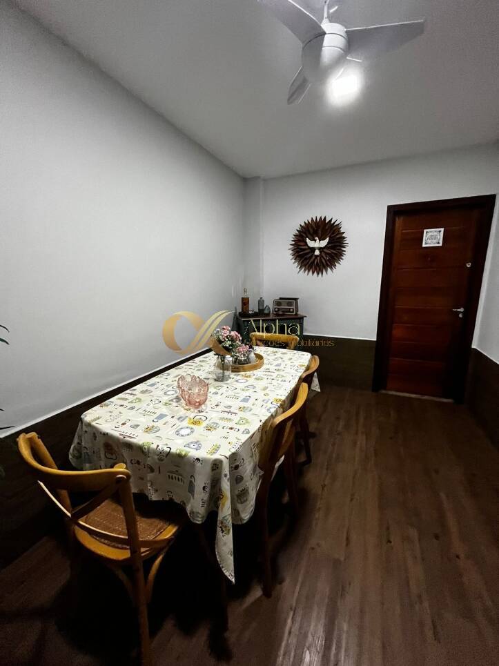 Casa de Condomínio à venda com 4 quartos, 175m² - Foto 2