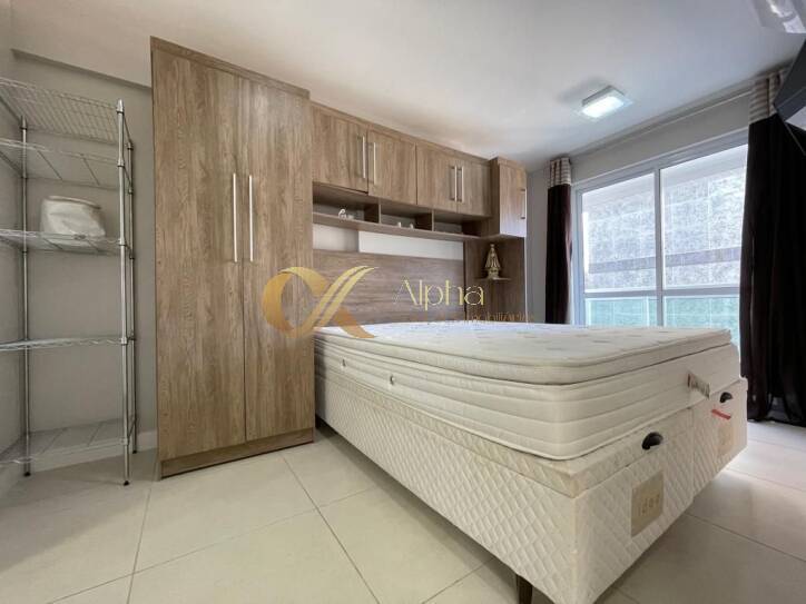 Apartamento à venda com 3 quartos, 135m² - Foto 32