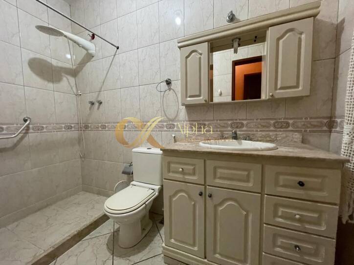 Casa à venda com 4 quartos, 150m² - Foto 6