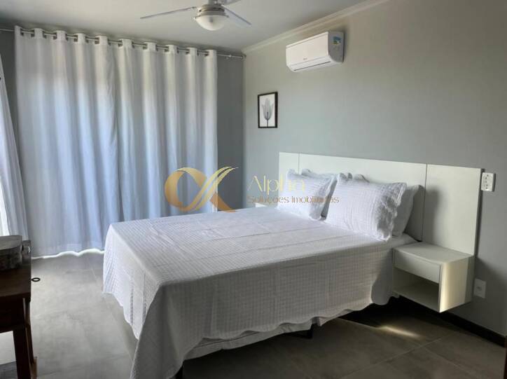 Casa à venda com 7 quartos, 250m² - Foto 21