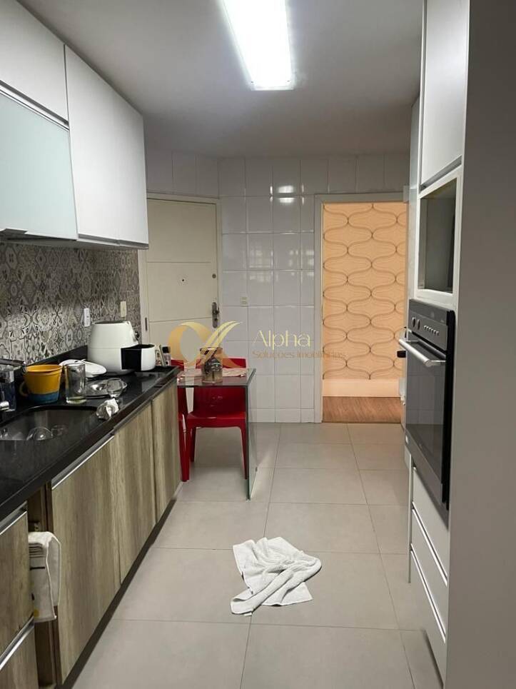 Apartamento à venda com 5 quartos, 300m² - Foto 12