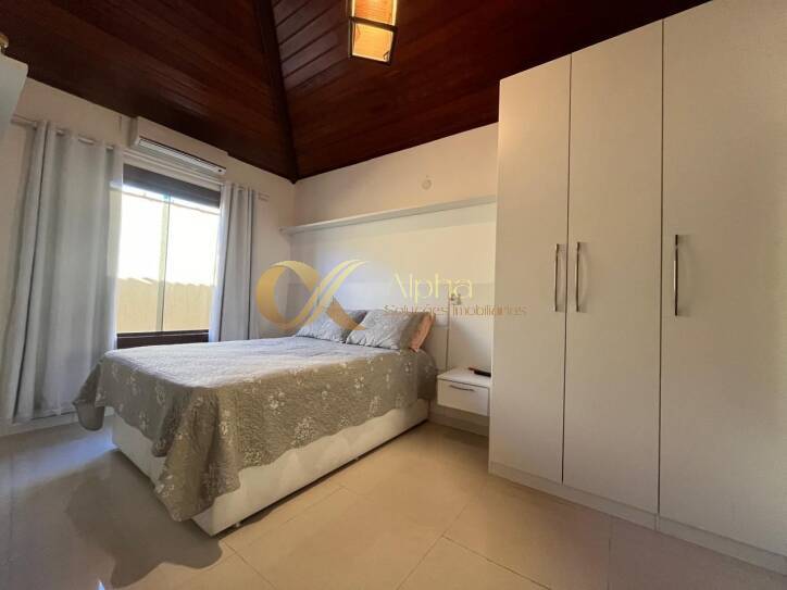 Casa à venda com 3 quartos, 150m² - Foto 4