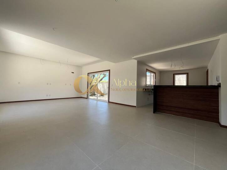 Casa à venda com 4 quartos, 164m² - Foto 12